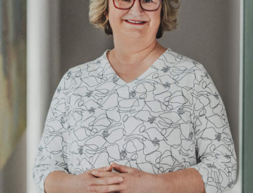 Annett Dienst